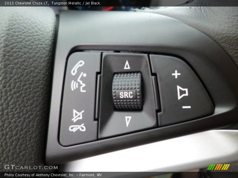 Tungsten Metallic / Jet Black 2013 Chevrolet Cruze LT