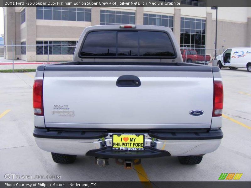Silver Metallic / Medium Graphite 2001 Ford F250 Super Duty Platinum Edition Super Crew 4x4