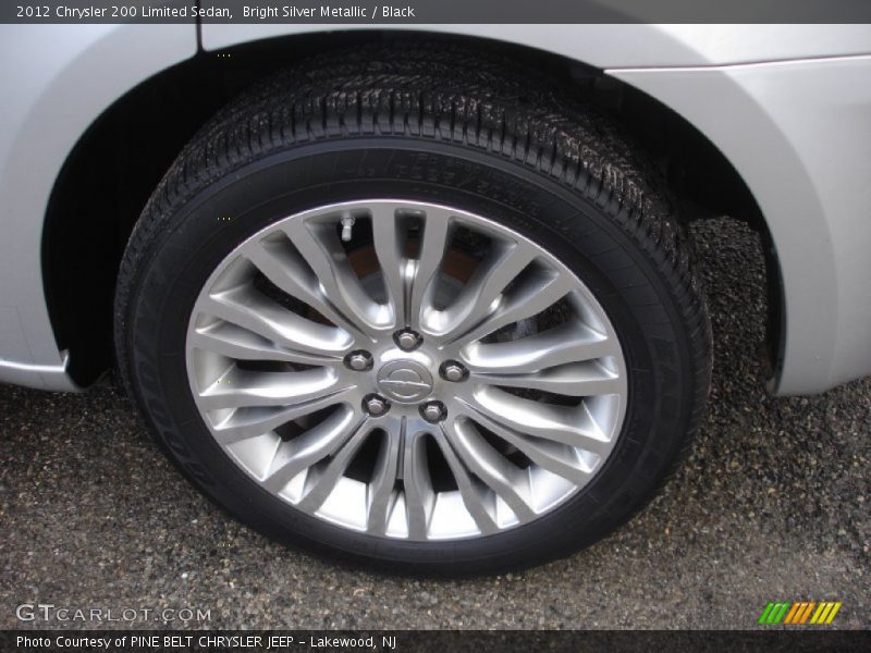 Bright Silver Metallic / Black 2012 Chrysler 200 Limited Sedan