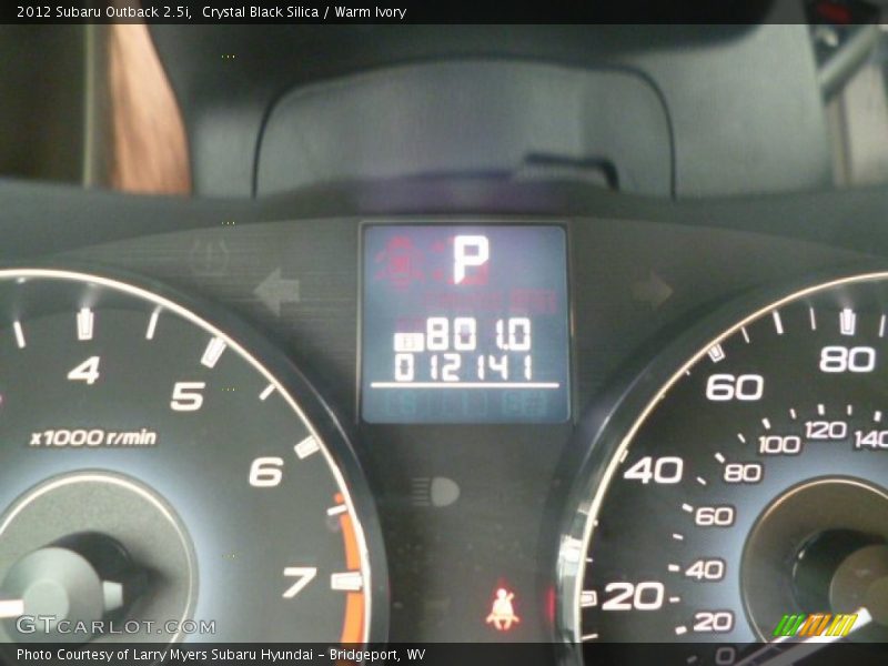 Crystal Black Silica / Warm Ivory 2012 Subaru Outback 2.5i