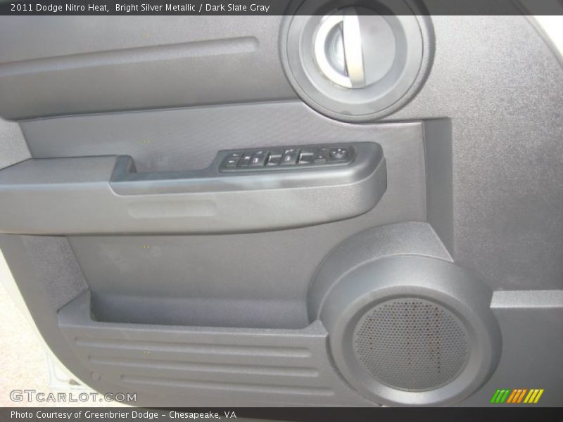 Bright Silver Metallic / Dark Slate Gray 2011 Dodge Nitro Heat