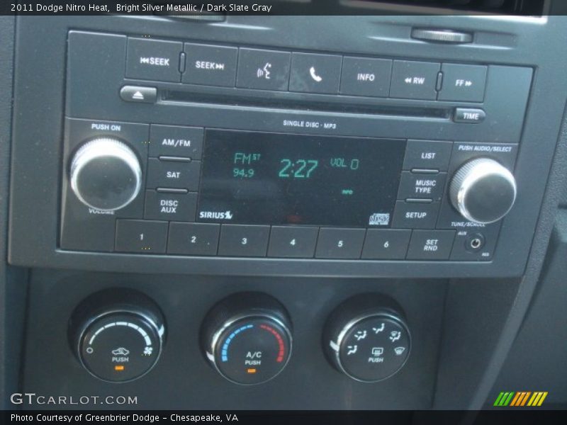 Bright Silver Metallic / Dark Slate Gray 2011 Dodge Nitro Heat