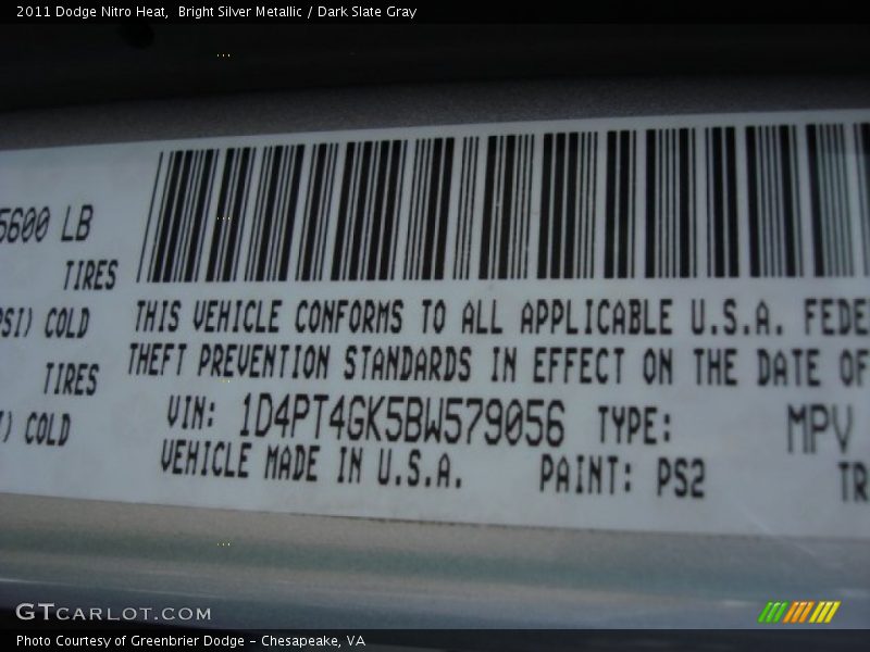 Bright Silver Metallic / Dark Slate Gray 2011 Dodge Nitro Heat