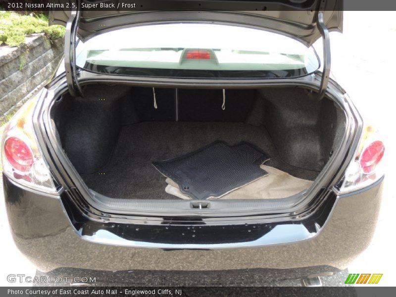 Super Black / Frost 2012 Nissan Altima 2.5