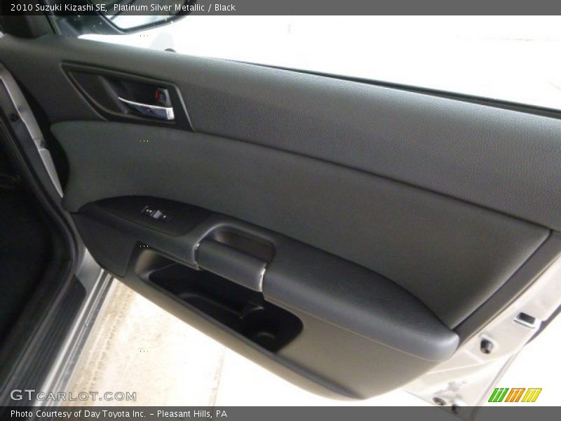 Platinum Silver Metallic / Black 2010 Suzuki Kizashi SE