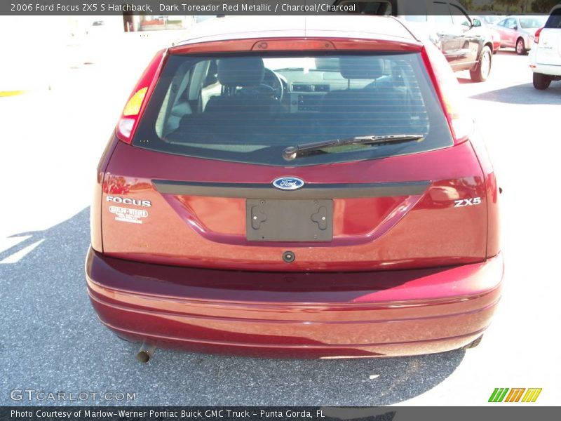 Dark Toreador Red Metallic / Charcoal/Charcoal 2006 Ford Focus ZX5 S Hatchback
