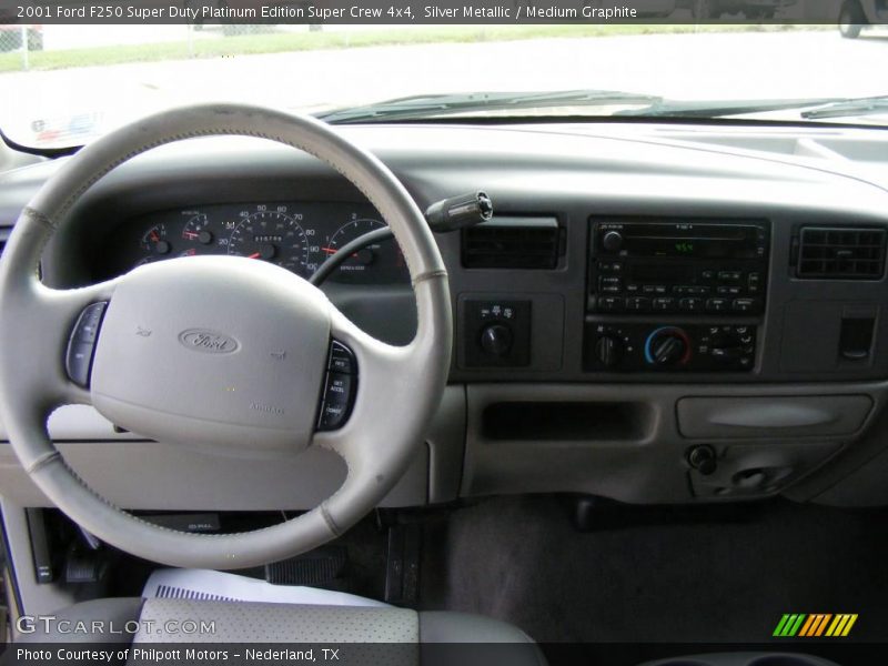 Silver Metallic / Medium Graphite 2001 Ford F250 Super Duty Platinum Edition Super Crew 4x4
