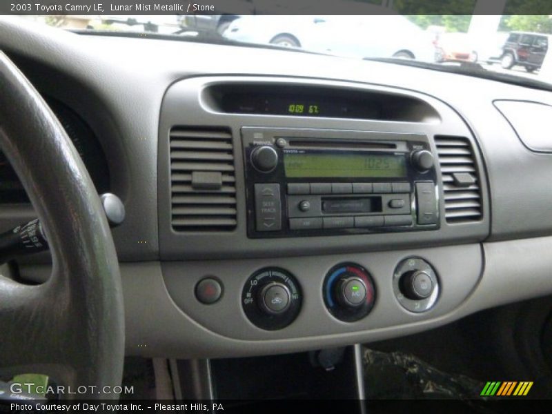 Lunar Mist Metallic / Stone 2003 Toyota Camry LE