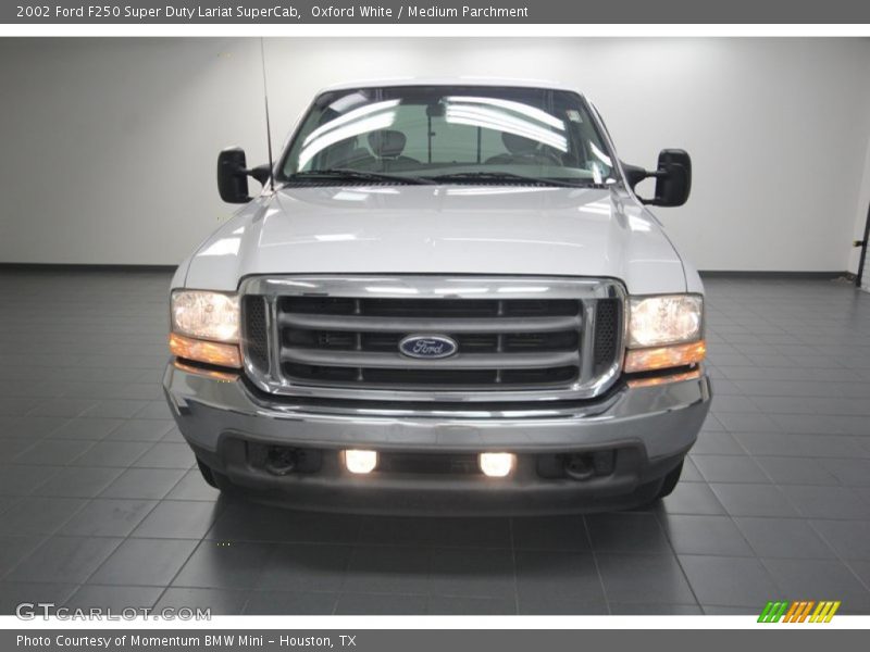 Oxford White / Medium Parchment 2002 Ford F250 Super Duty Lariat SuperCab