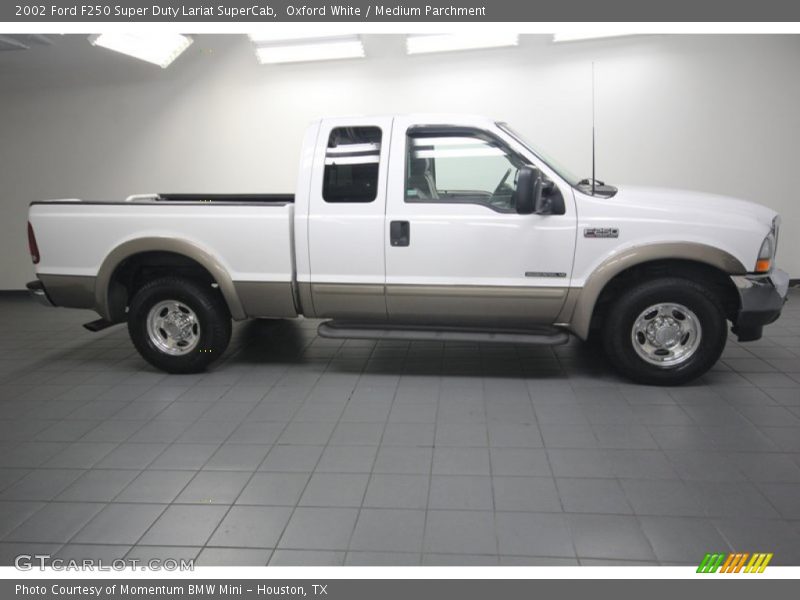 Oxford White / Medium Parchment 2002 Ford F250 Super Duty Lariat SuperCab