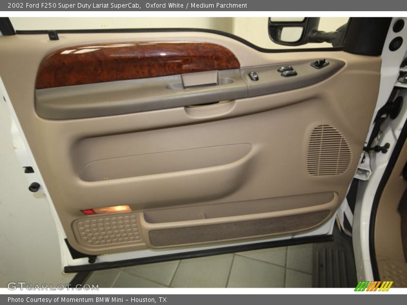 Oxford White / Medium Parchment 2002 Ford F250 Super Duty Lariat SuperCab