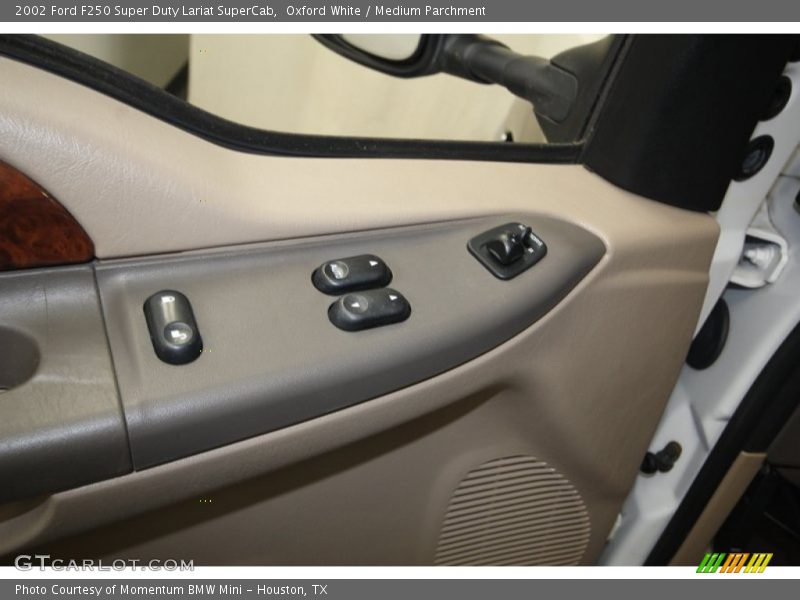 Oxford White / Medium Parchment 2002 Ford F250 Super Duty Lariat SuperCab