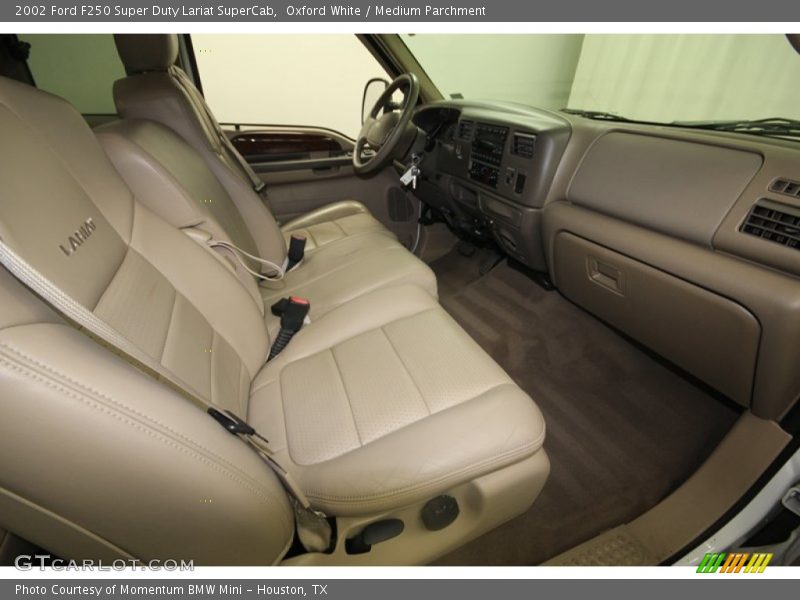 Oxford White / Medium Parchment 2002 Ford F250 Super Duty Lariat SuperCab