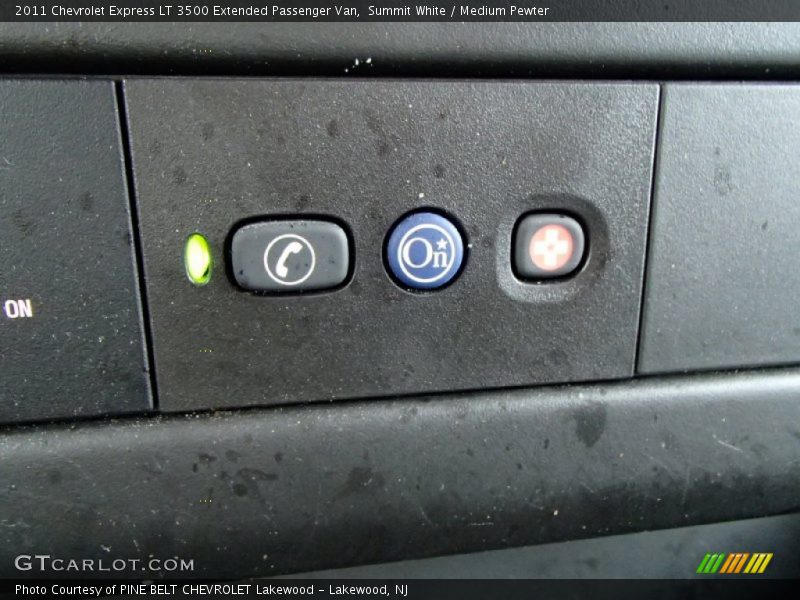 Summit White / Medium Pewter 2011 Chevrolet Express LT 3500 Extended Passenger Van