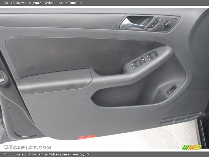 Black / Titan Black 2011 Volkswagen Jetta SE Sedan