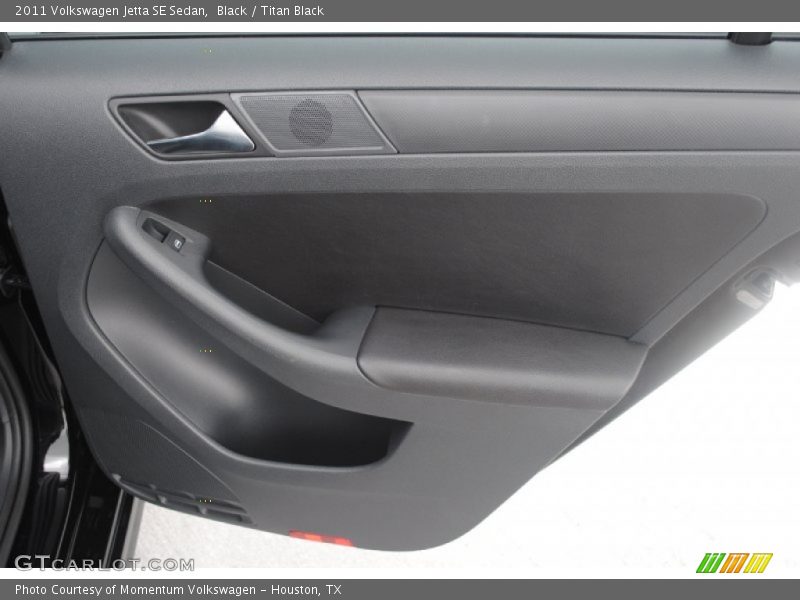 Black / Titan Black 2011 Volkswagen Jetta SE Sedan
