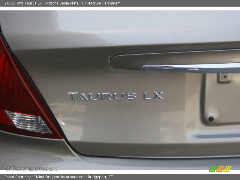 Arizona Beige Metallic / Medium Parchment 2002 Ford Taurus LX