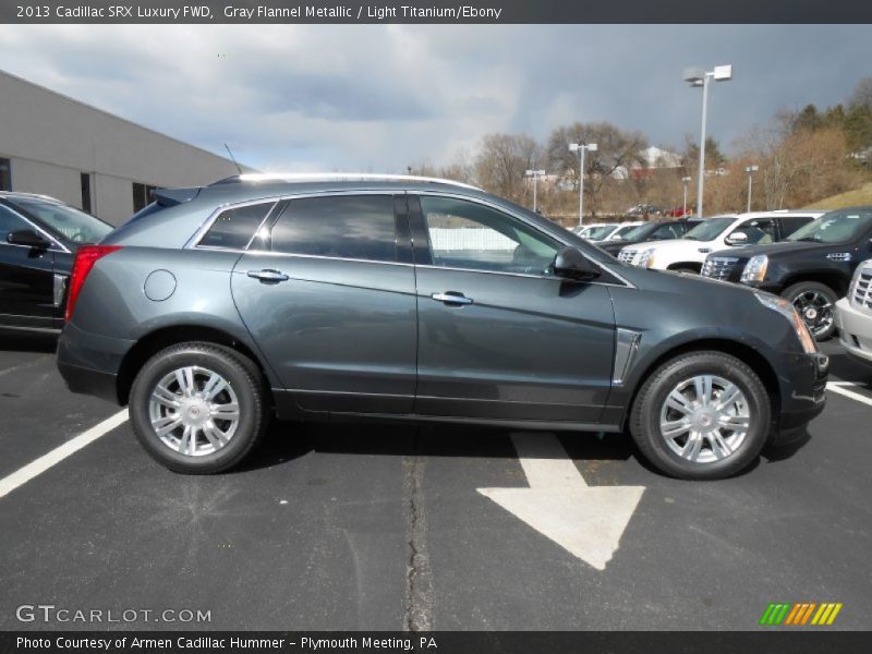 Gray Flannel Metallic / Light Titanium/Ebony 2013 Cadillac SRX Luxury FWD