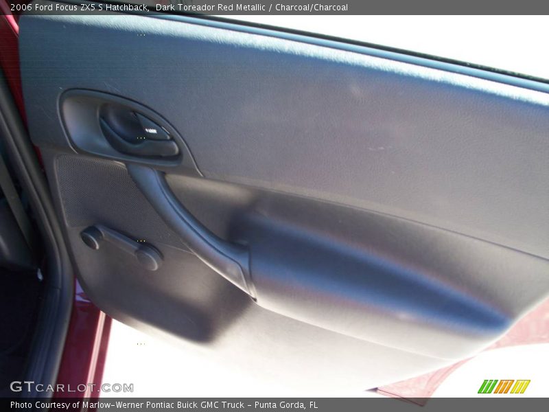 Dark Toreador Red Metallic / Charcoal/Charcoal 2006 Ford Focus ZX5 S Hatchback