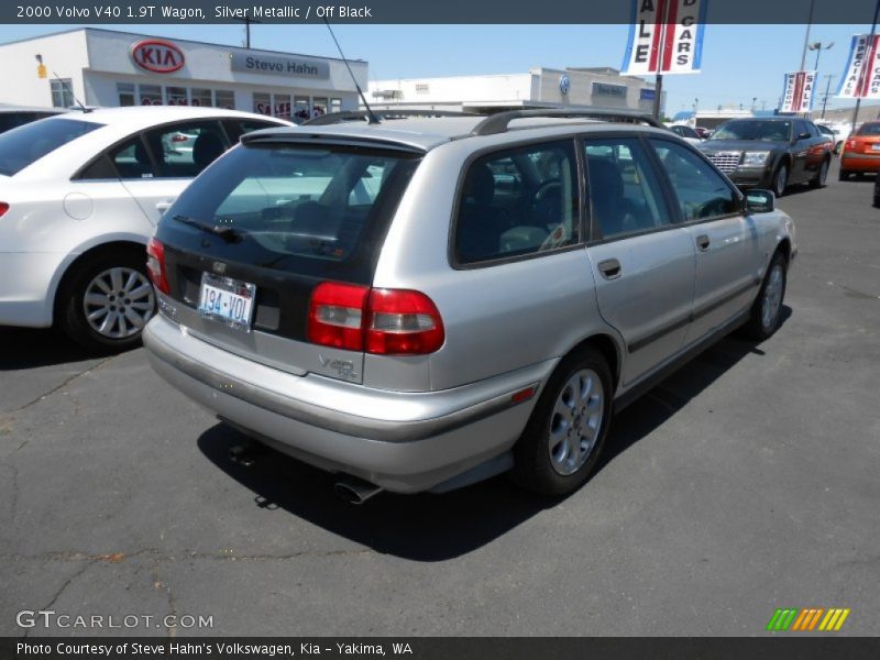 Silver Metallic / Off Black 2000 Volvo V40 1.9T Wagon