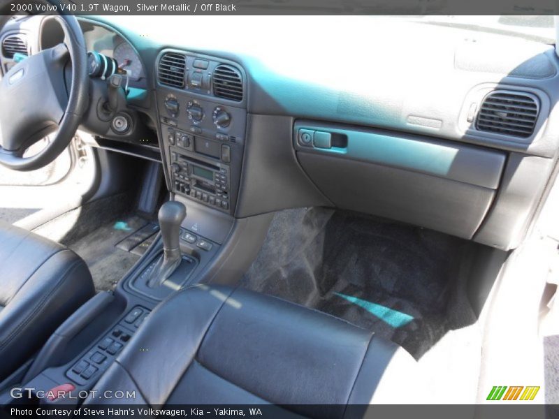 Silver Metallic / Off Black 2000 Volvo V40 1.9T Wagon