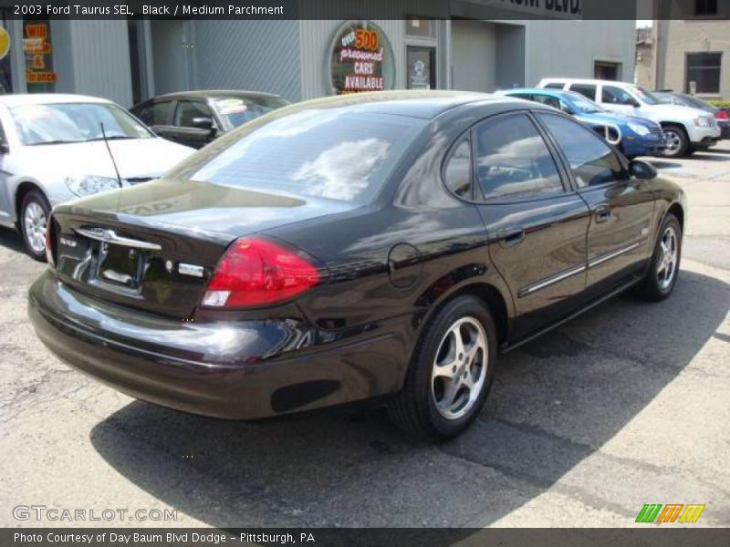 Black / Medium Parchment 2003 Ford Taurus SEL