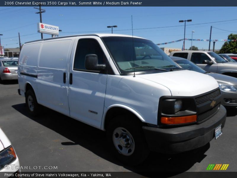 Summit White / Medium Dark Pewter 2006 Chevrolet Express 3500 Cargo Van