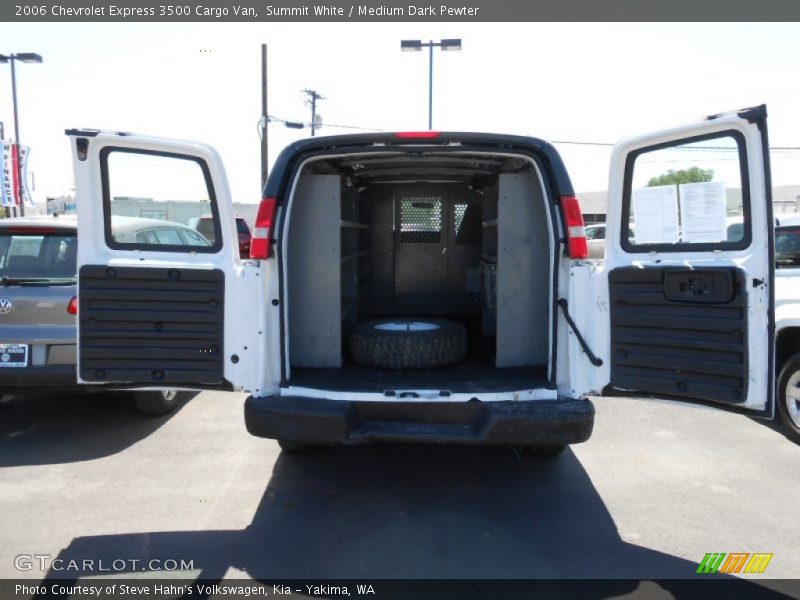 Summit White / Medium Dark Pewter 2006 Chevrolet Express 3500 Cargo Van