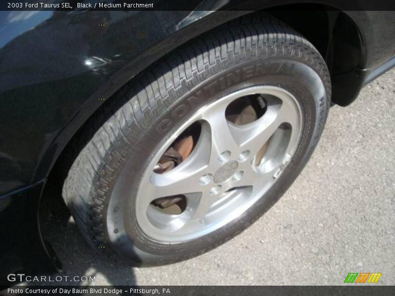 Black / Medium Parchment 2003 Ford Taurus SEL