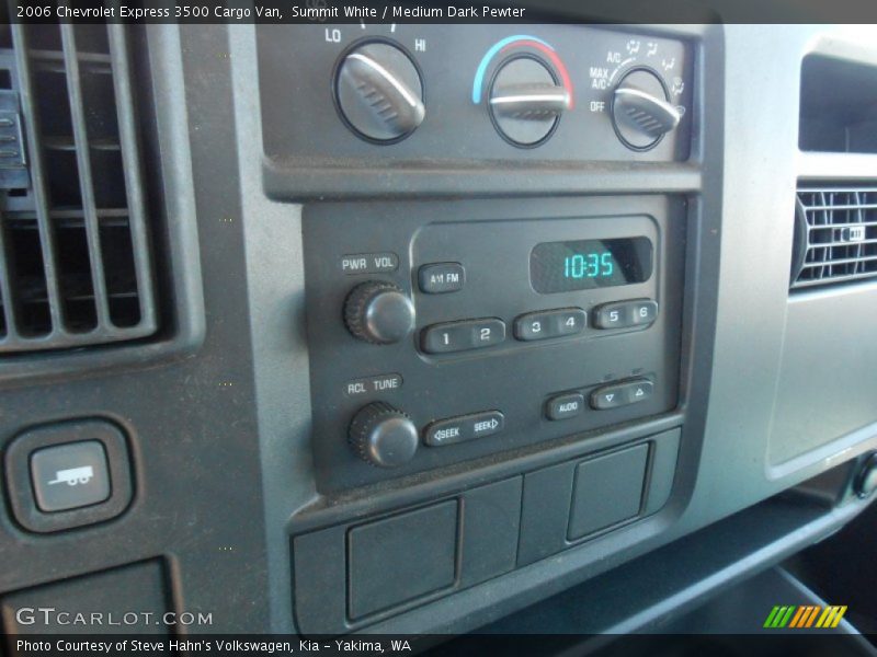 Summit White / Medium Dark Pewter 2006 Chevrolet Express 3500 Cargo Van