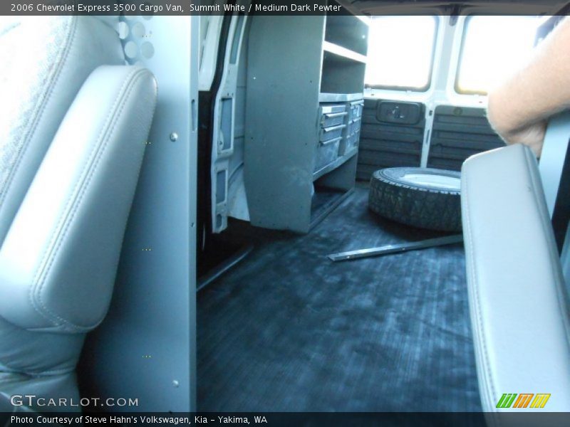 Summit White / Medium Dark Pewter 2006 Chevrolet Express 3500 Cargo Van