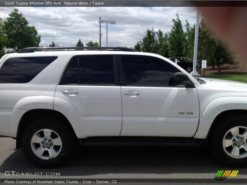 Natural White / Taupe 2006 Toyota 4Runner SR5 4x4