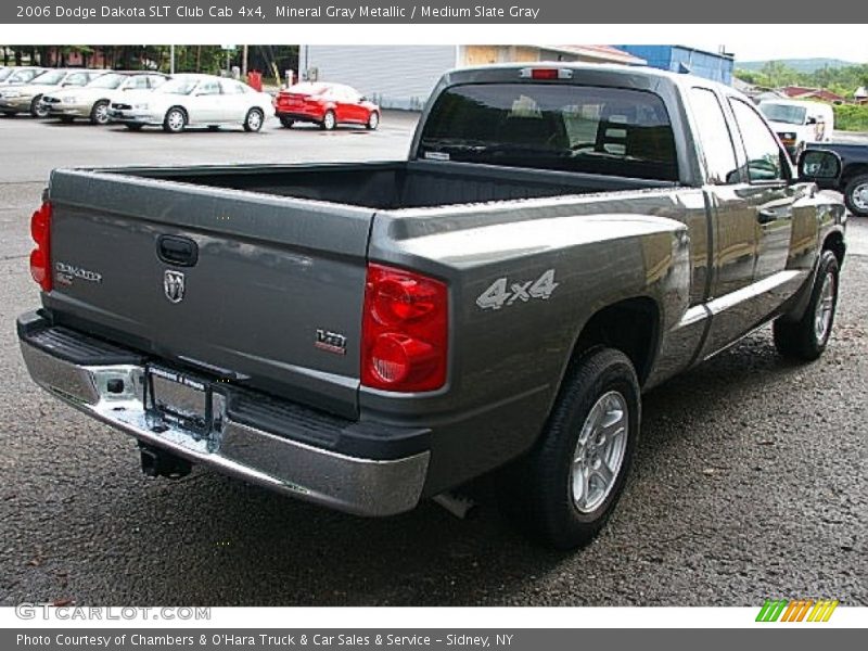 Mineral Gray Metallic / Medium Slate Gray 2006 Dodge Dakota SLT Club Cab 4x4