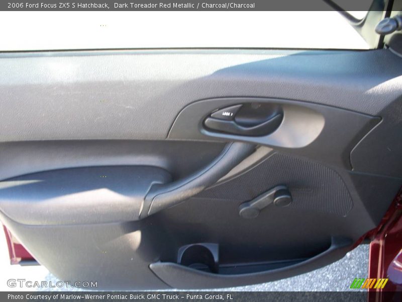 Dark Toreador Red Metallic / Charcoal/Charcoal 2006 Ford Focus ZX5 S Hatchback