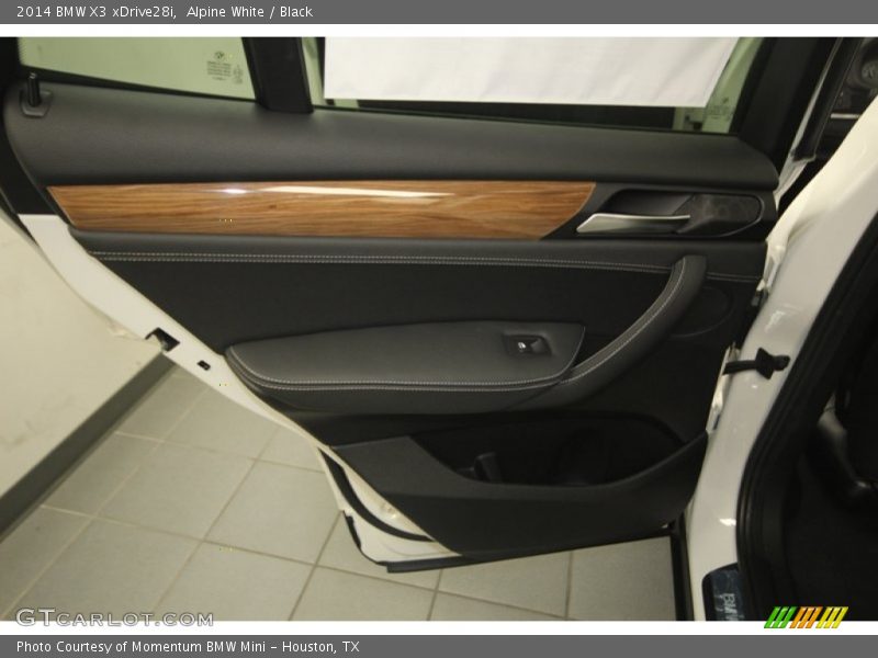 Alpine White / Black 2014 BMW X3 xDrive28i
