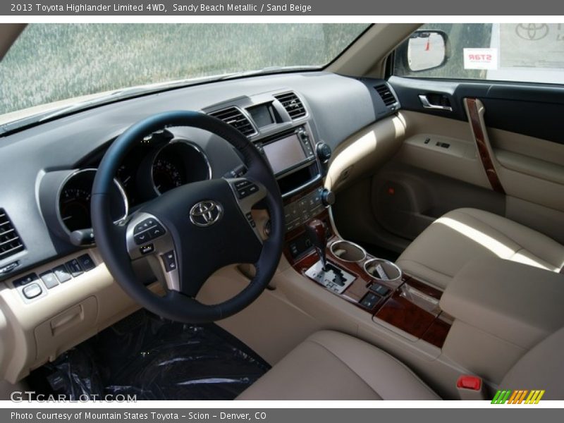 Sandy Beach Metallic / Sand Beige 2013 Toyota Highlander Limited 4WD
