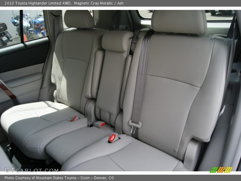 Magnetic Gray Metallic / Ash 2013 Toyota Highlander Limited 4WD