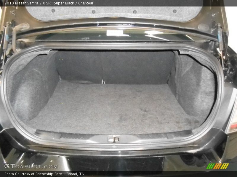 Super Black / Charcoal 2010 Nissan Sentra 2.0 SR