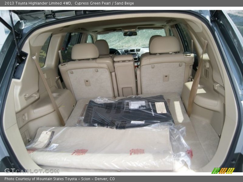 Cypress Green Pearl / Sand Beige 2013 Toyota Highlander Limited 4WD