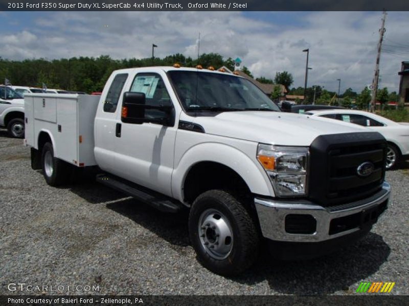 Front 3/4 View of 2013 F350 Super Duty XL SuperCab 4x4 Utility Truck