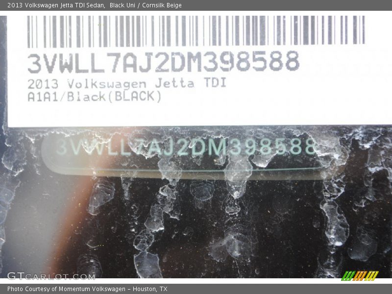 Black Uni / Cornsilk Beige 2013 Volkswagen Jetta TDI Sedan