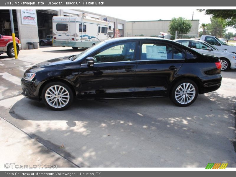 Black Uni / Titan Black 2013 Volkswagen Jetta TDI Sedan