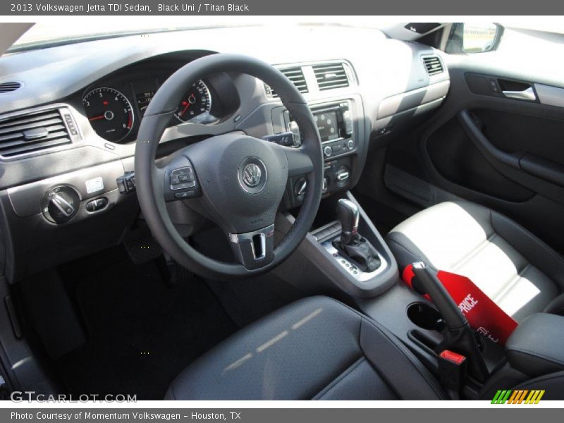 Black Uni / Titan Black 2013 Volkswagen Jetta TDI Sedan