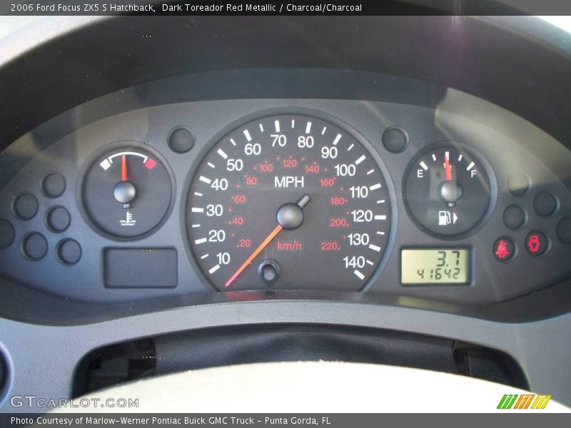 Dark Toreador Red Metallic / Charcoal/Charcoal 2006 Ford Focus ZX5 S Hatchback