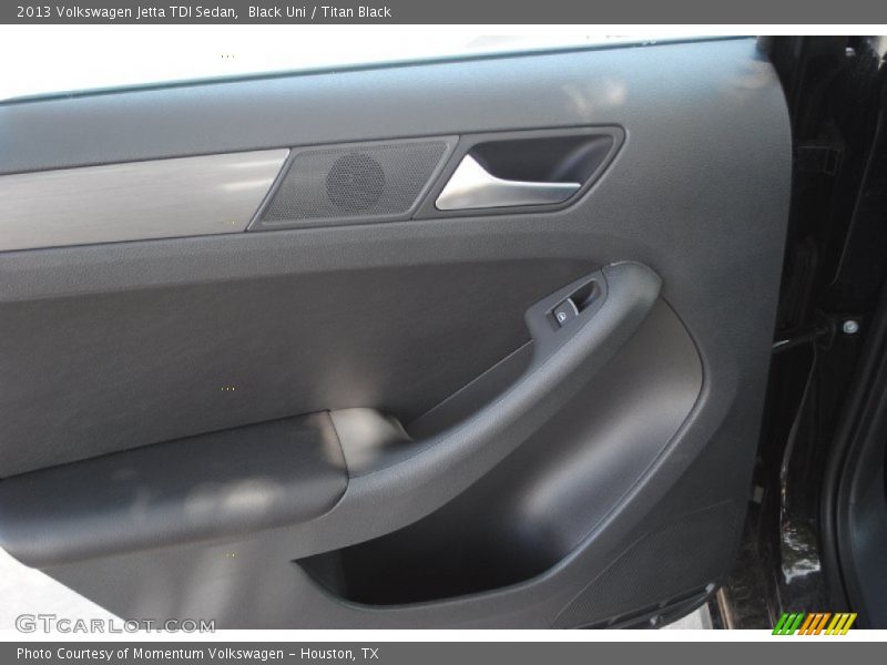 Black Uni / Titan Black 2013 Volkswagen Jetta TDI Sedan