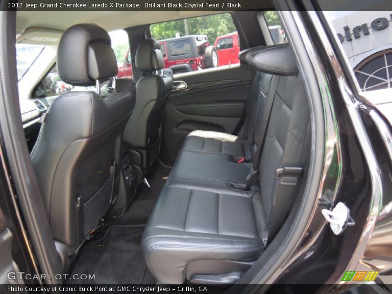 Brilliant Black Crystal Pearl / Black 2012 Jeep Grand Cherokee Laredo X Package