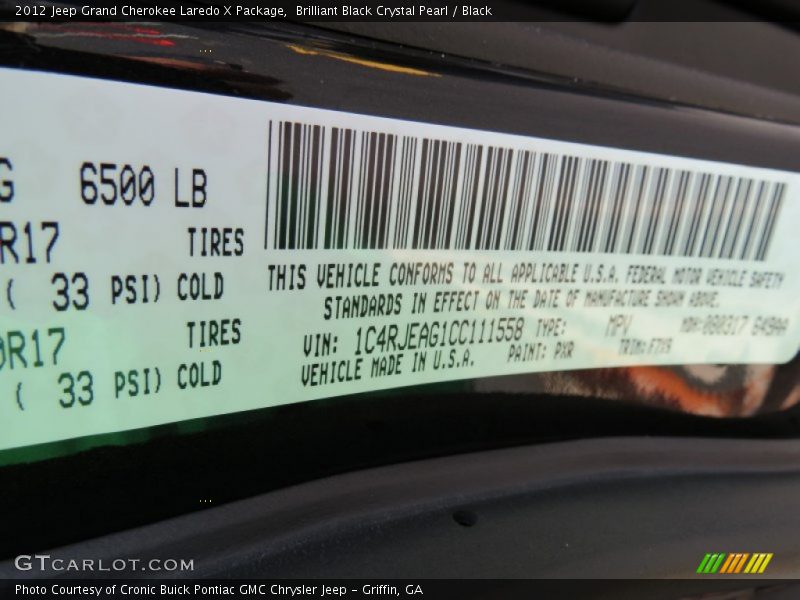 Brilliant Black Crystal Pearl / Black 2012 Jeep Grand Cherokee Laredo X Package