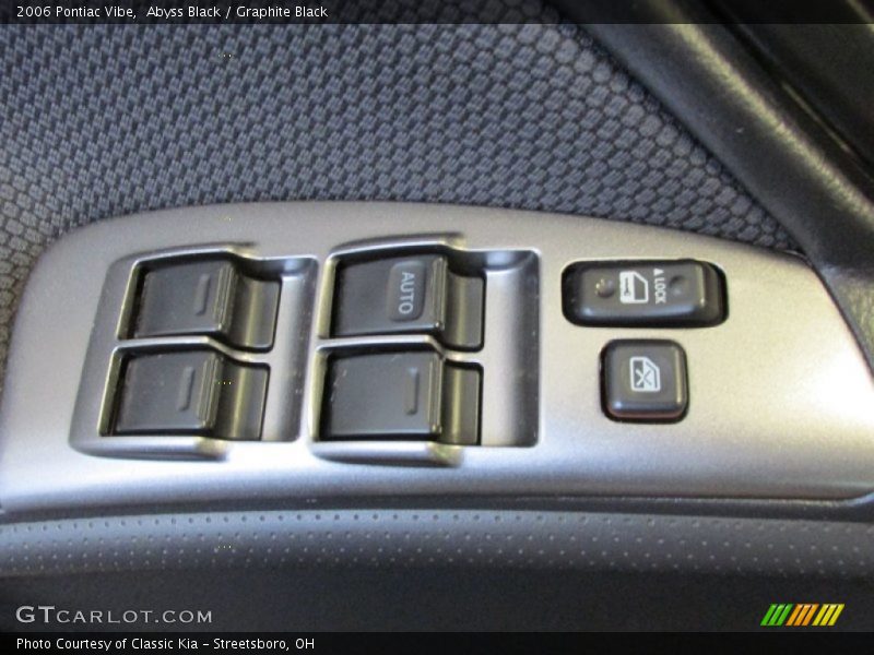 Abyss Black / Graphite Black 2006 Pontiac Vibe