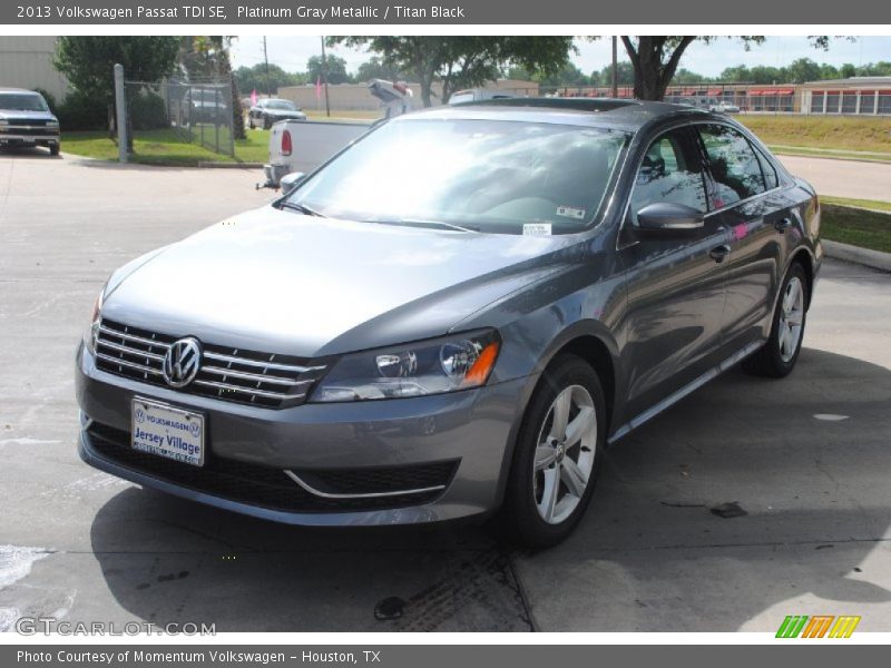 Platinum Gray Metallic / Titan Black 2013 Volkswagen Passat TDI SE