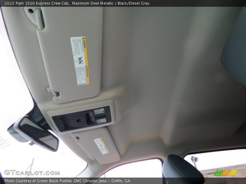 Maximum Steel Metallic / Black/Diesel Gray 2013 Ram 1500 Express Crew Cab